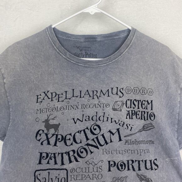 Harry Potter Univeral Studios Spell Shirt Adult Large Gray Short Sleeve Crewneck - Picture 3 of 9